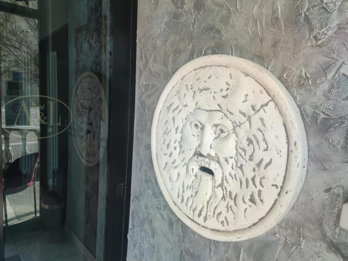 Alex & Lorenz Hotel Torvaianica Εξωτερικό φωτογραφία