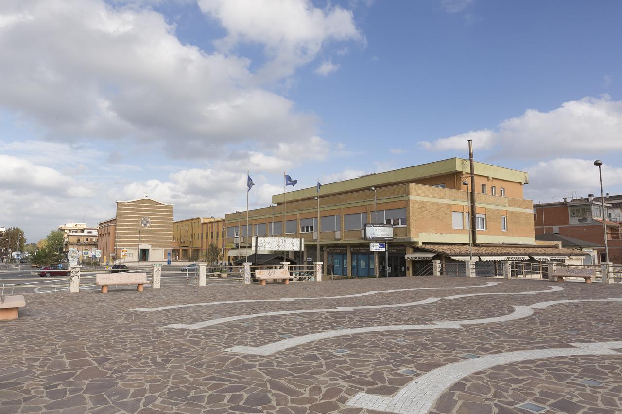 Alex & Lorenz Hotel Torvaianica Εξωτερικό φωτογραφία