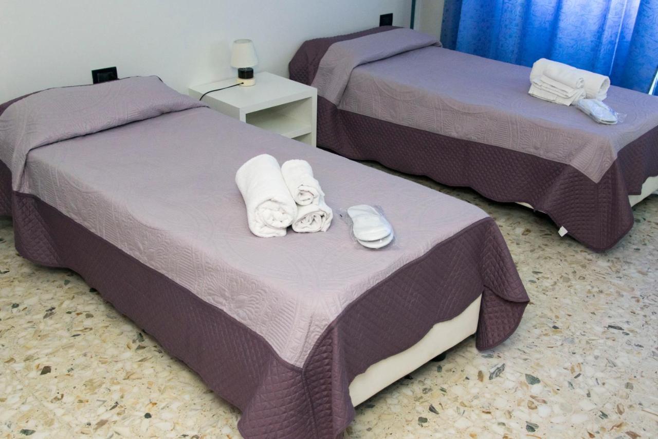 Alex & Lorenz Hotel Torvaianica Εξωτερικό φωτογραφία